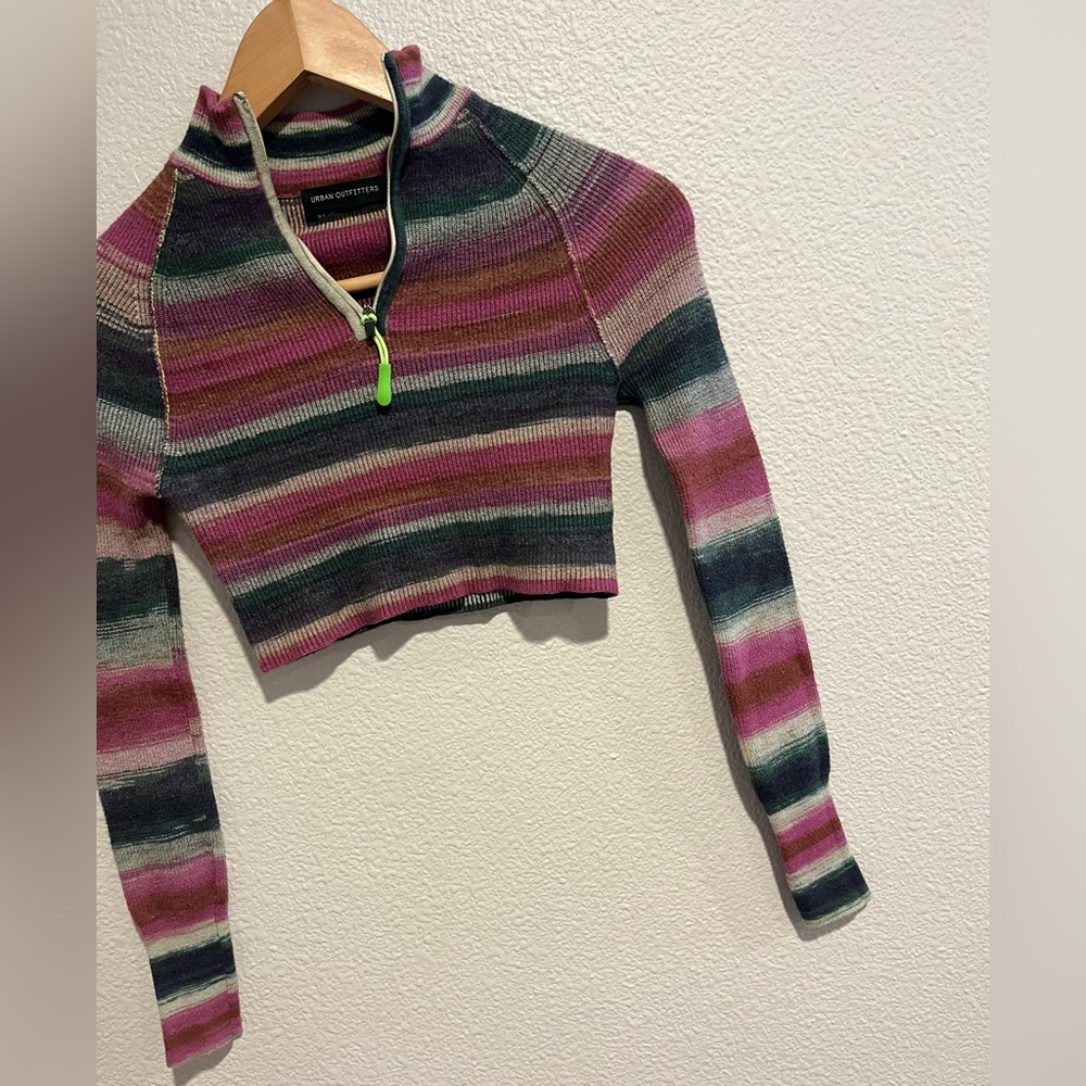 Urban Outfitters Lexi Cropped Viscose Blend Half Zip Sweater Top Striped Small - Picture 5 of 13